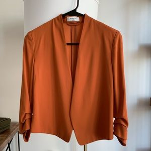 Aritzia Babaton Power Short Blazer, sz 00 NWOT